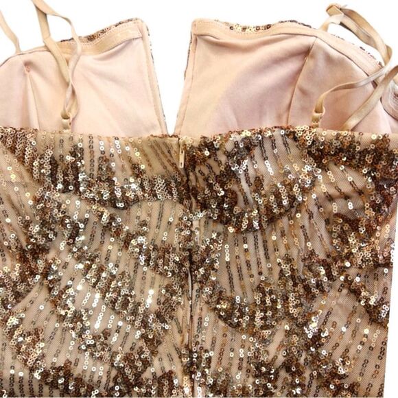 Emerald Sundae Gold Beige V-Wire Sequined Bodycon Dress Size Large - Picture 11 of 15